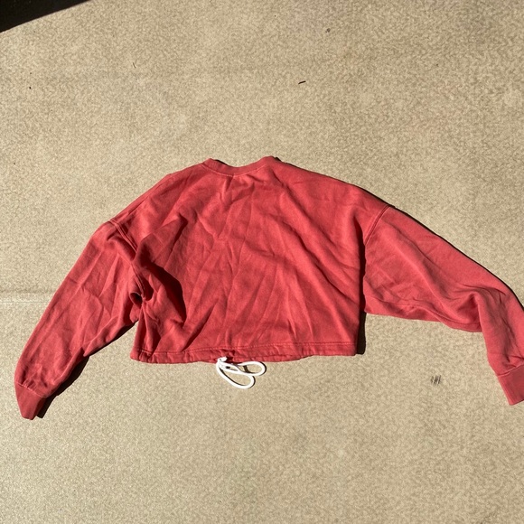 FOREVER 21 Crop front tie crewneck - Picture 2 of 3